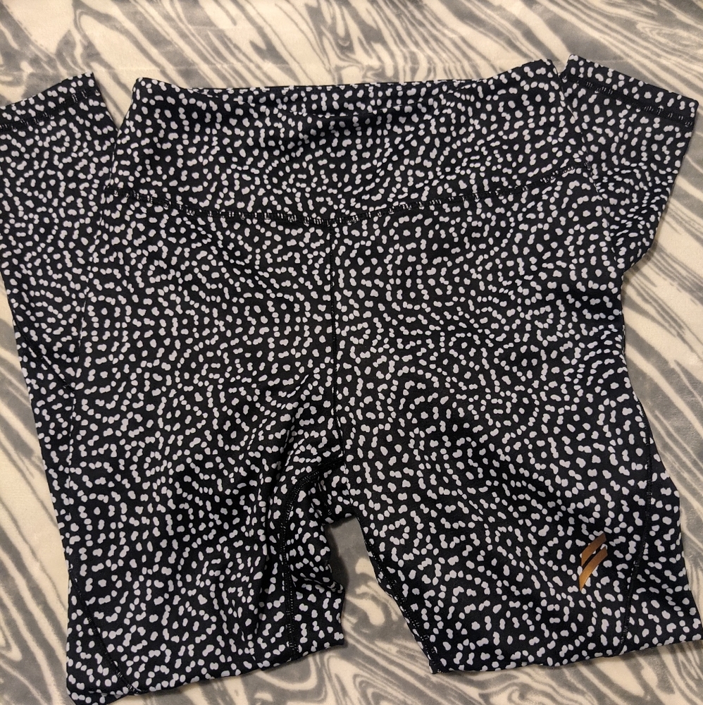 Doyoueven leggings